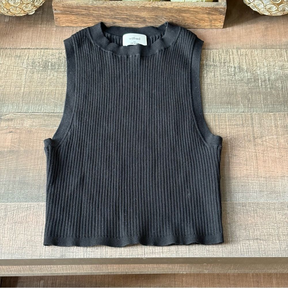 Wilfred Ribbed Crop Tank - Picture 3 of 6